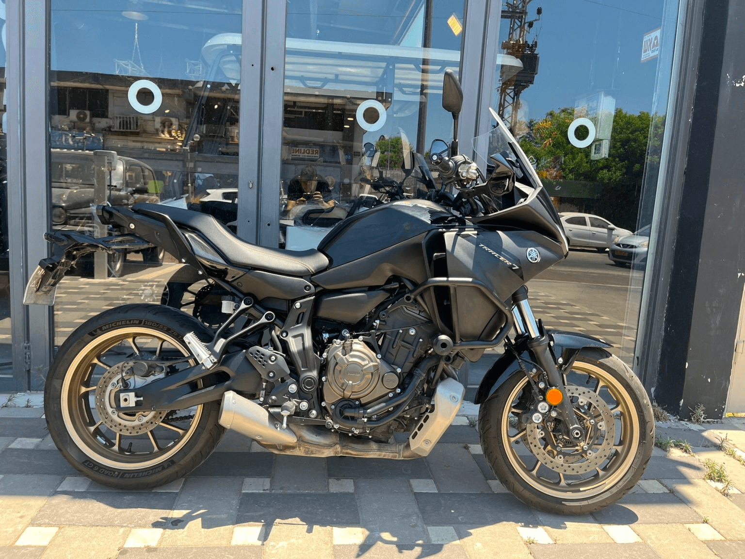 Honda CBR 600RR - Slide 1